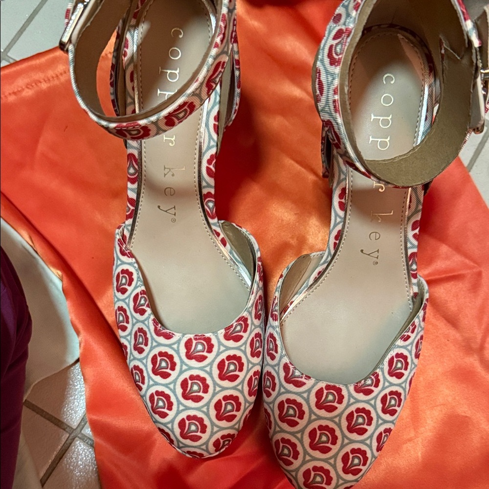 Copper Key Red and White Patterned Heels